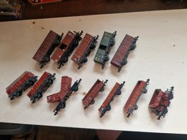 12 wagons marchandises 