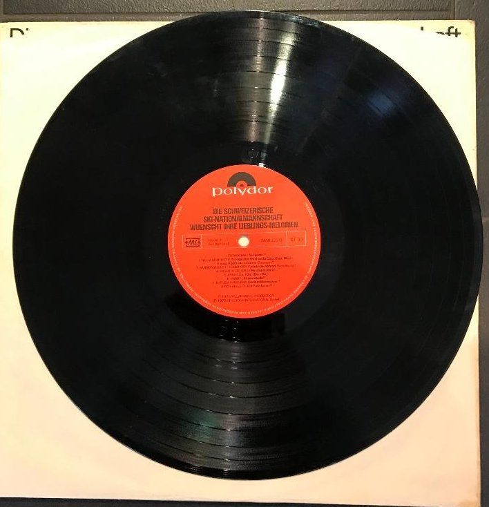 Dischi in vinile: Vinyl Schweizer Skinationalmannschaft 1975 – Usato da Bonaduz venduto da Mikebond 2