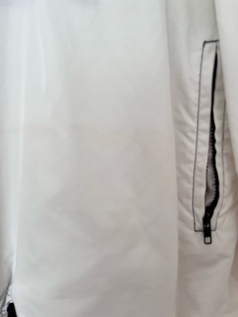 Nike Giacche: Vintage Nike Jacket White Size XL with stains – Usato da Lausanne venduto da Danash 4