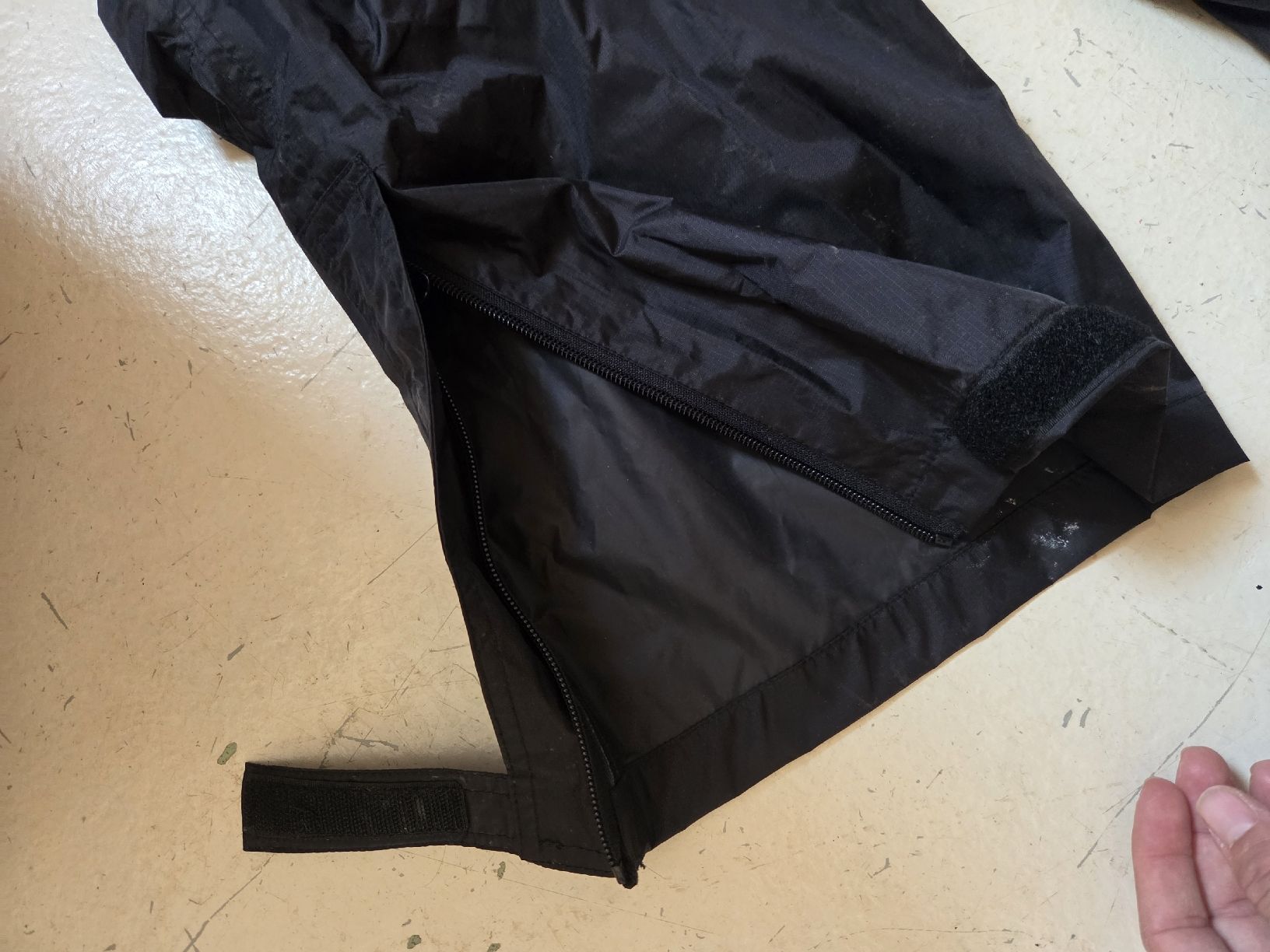 Hosen: Regenhose – Gebraucht aus Zernez von fla_jdt6 1