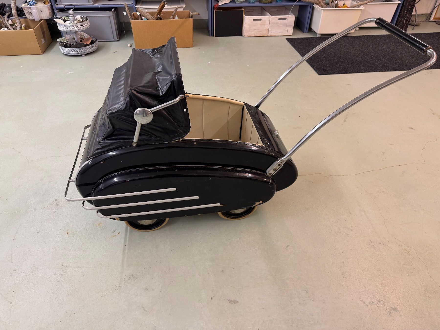 Carrozzine: Antiker Kinderwagen – Usato da Aeschi SO venduto da broschi56 2