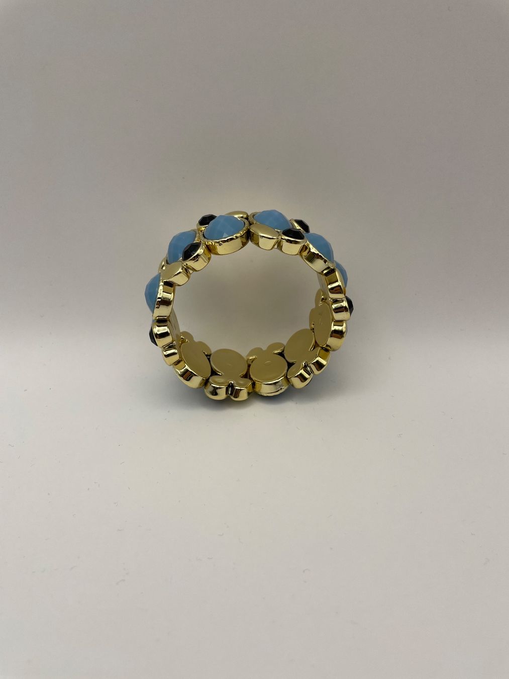 Armbänder & -reifen: Armband mit blauen Steinen, goldfarben – Gebraucht aus Auenstein von moin. 2