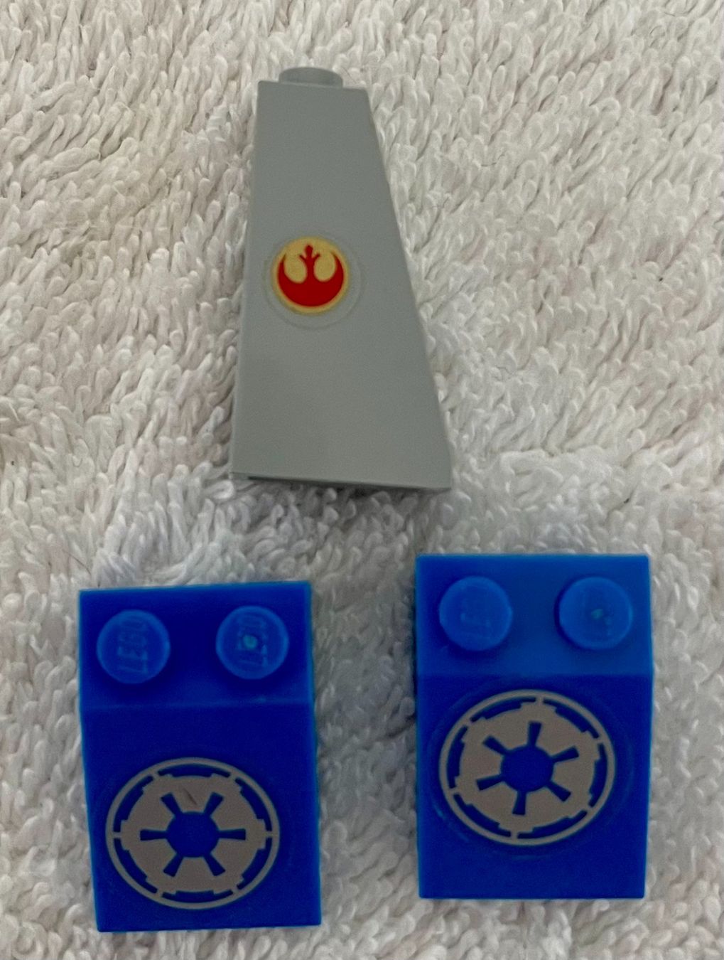 Lego Kit di costruzioni: Lego 3 x Slope – Usato da Höri venduto da PSMarinho
