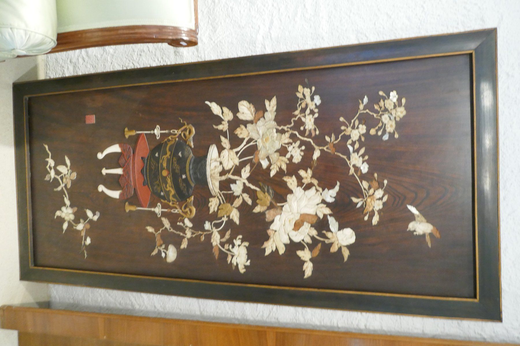 Poster & Bilder: Antikes China Wandbild ? mit Einlagen geschnitzt – Gebraucht aus Schaffhausen von swisswatches-andmore 1