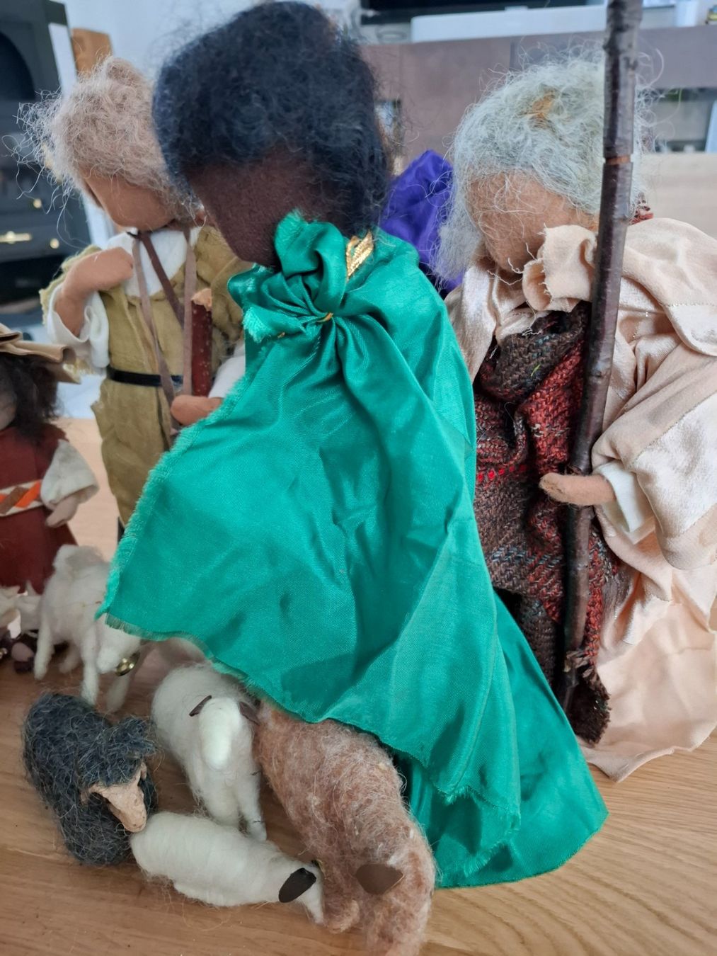 Statuette: Wunderschöne handgefertigte Weihnachtskrippen Figuren – Usato da Grosswangen venduto da michelli. 2