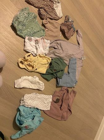 Kinderkleider 62/68 (4-8 Monate)