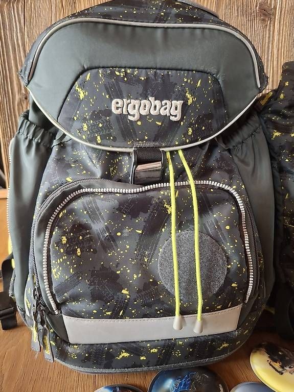 Ergobag Rucksäcke: Ergobag Schulrucksack – Gebraucht aus Gähwil von Sinmax 4