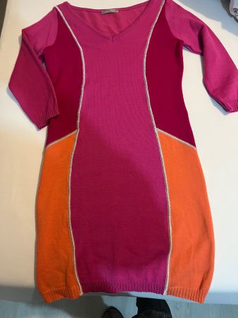 Kleid mit Wolle in Blockfarben
