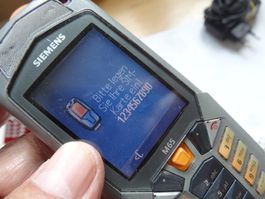 SIEMENS M65 ANTIK HANDY MIT KAMERA.OHNE LADEGERAT-LÄÜFT