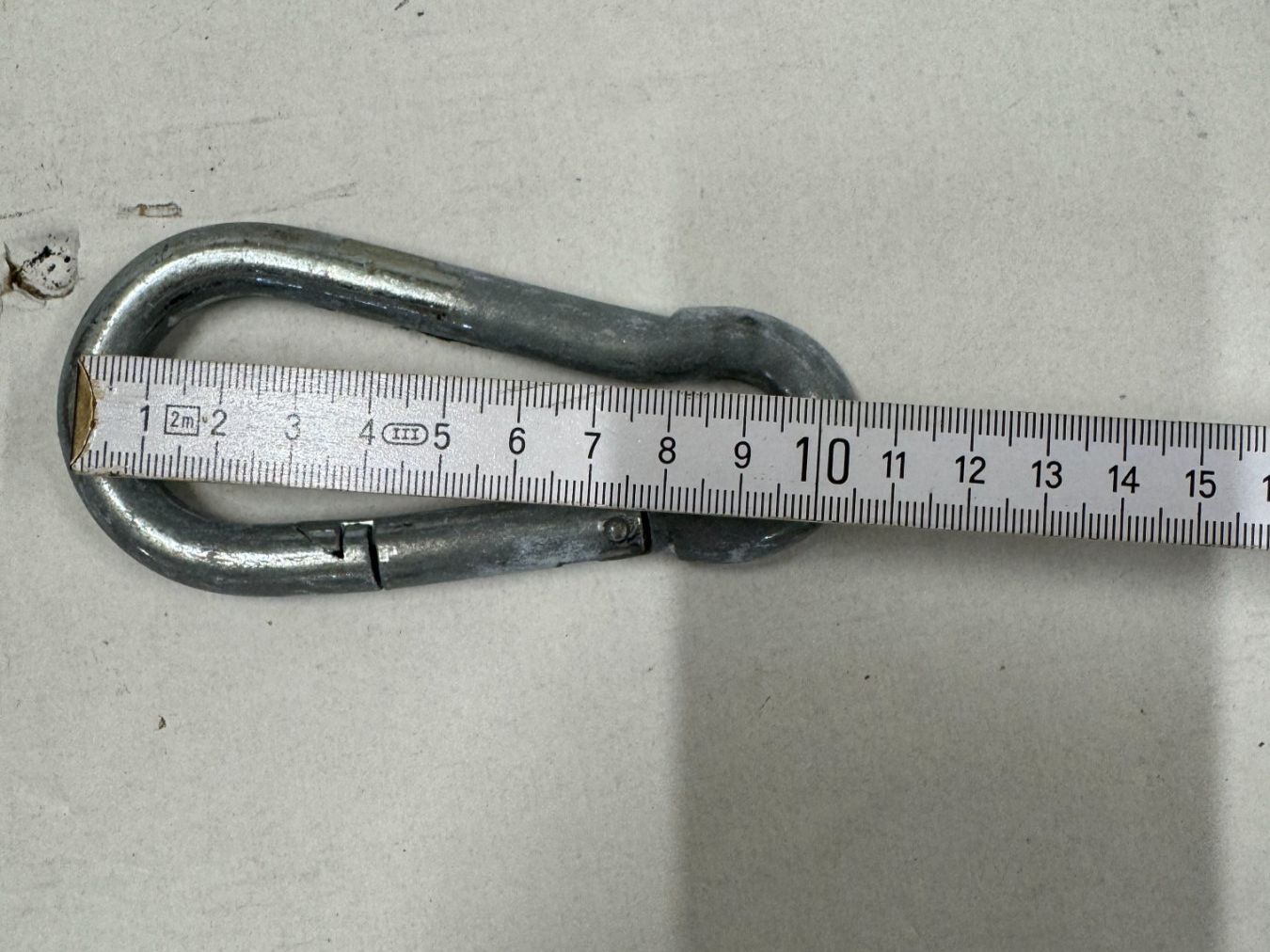 Matériel de grimpe: 2x Karabiner (A348) – D'occasion à Däniken SO par Profog1 1