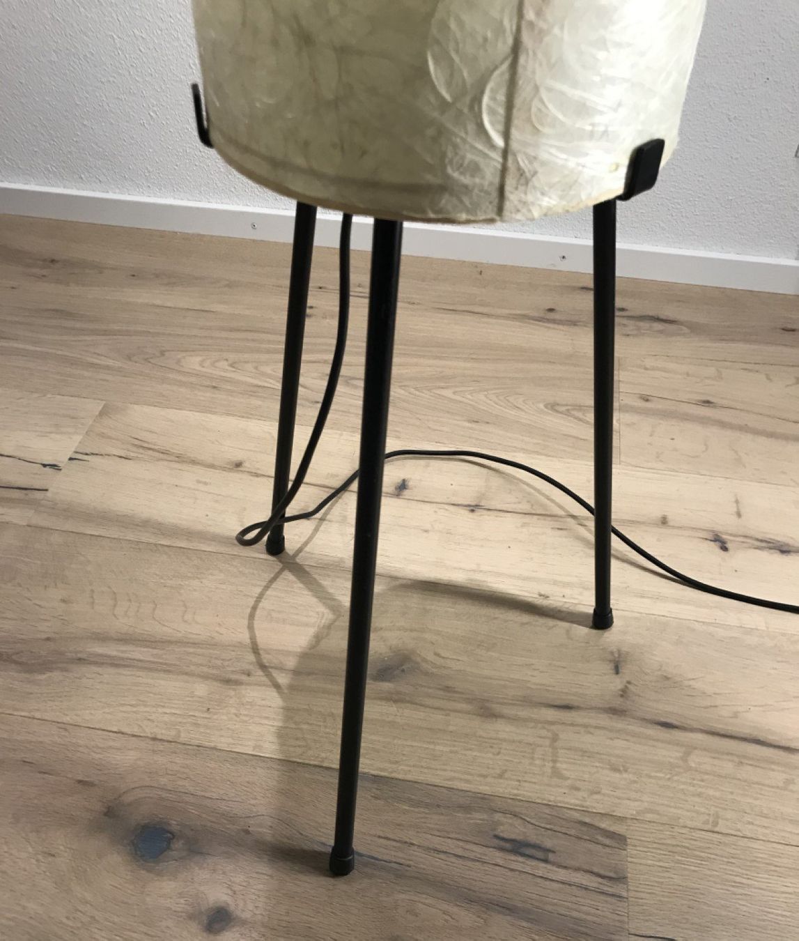 Lampade: Seltene Schweizer Megal Tripod Stehleuchte 60er -70er – Usato da Gersau venduto da pd-design-and-art 7