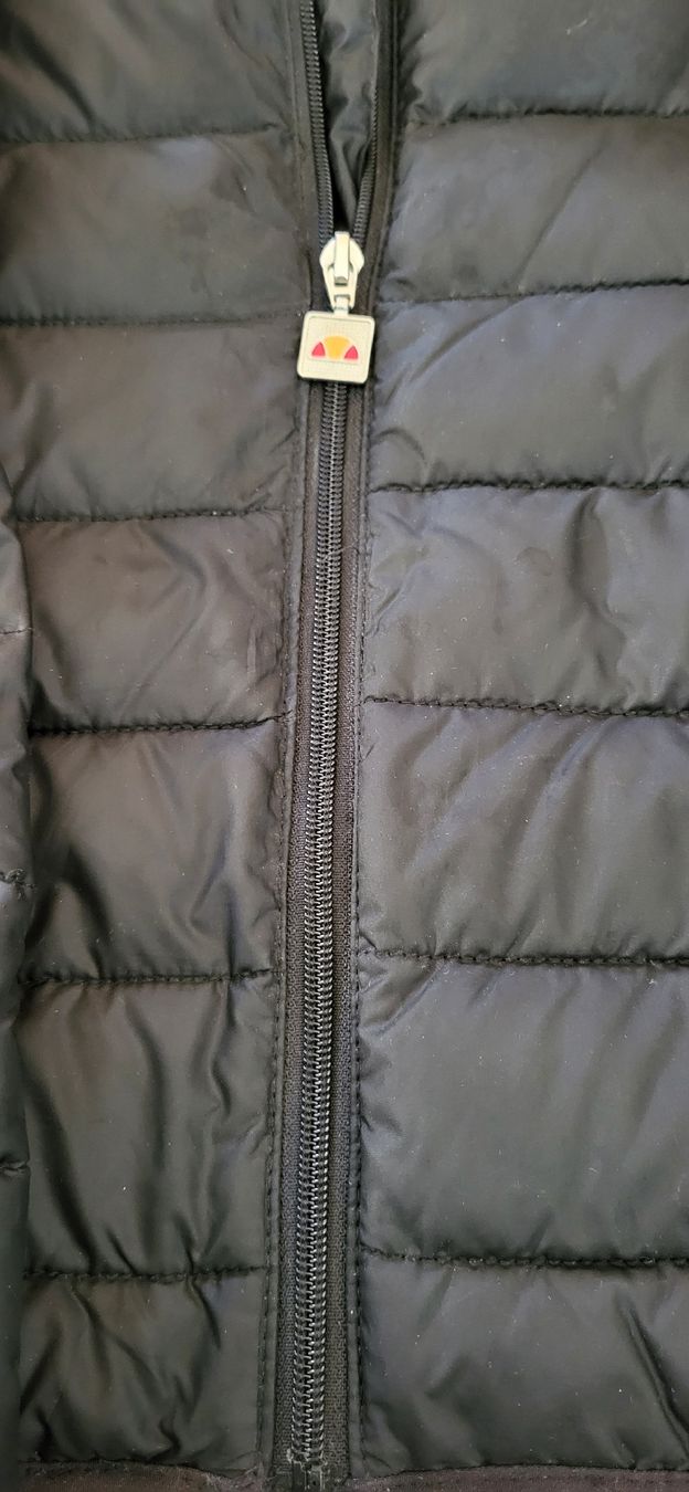 Ellesse Giacche: Ellesse Lombardy Steppjacke XL – Nuovo (secondo la descrizione) da Unterseen venduto da rej_lnk9 6