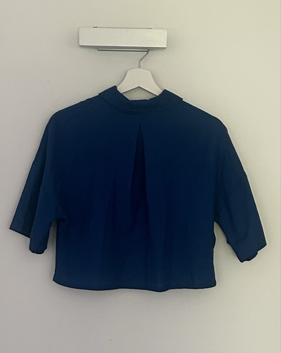 Tally Weijl Camicette: Chemisier court bleu roi – Usato da Cornol venduto da zouzoupet 2