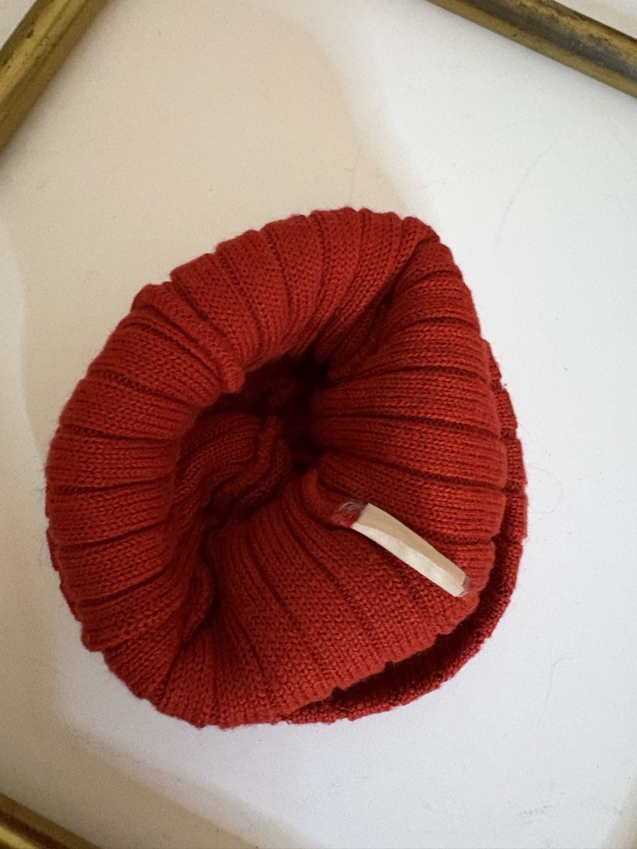 Copricapi, berretti & cappellini: Bonnet COM8 Vintage – Usato da Neuchâtel venduto da sharposneaks 1