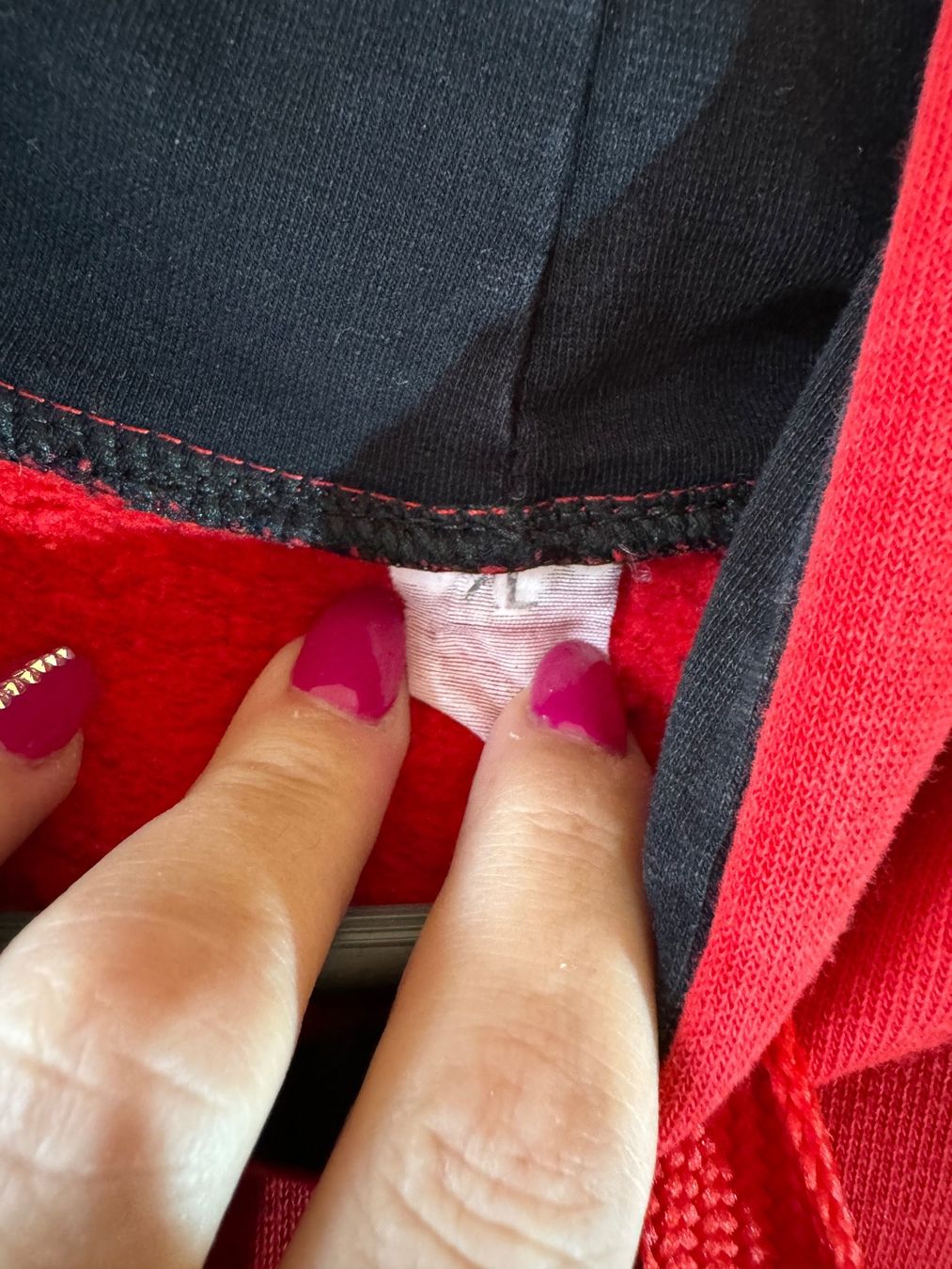 Pullover & Sweatshirts: Roter Kapuzen Pullover Gr XL – Gebraucht aus Grosswangen von second_hand_dress 1