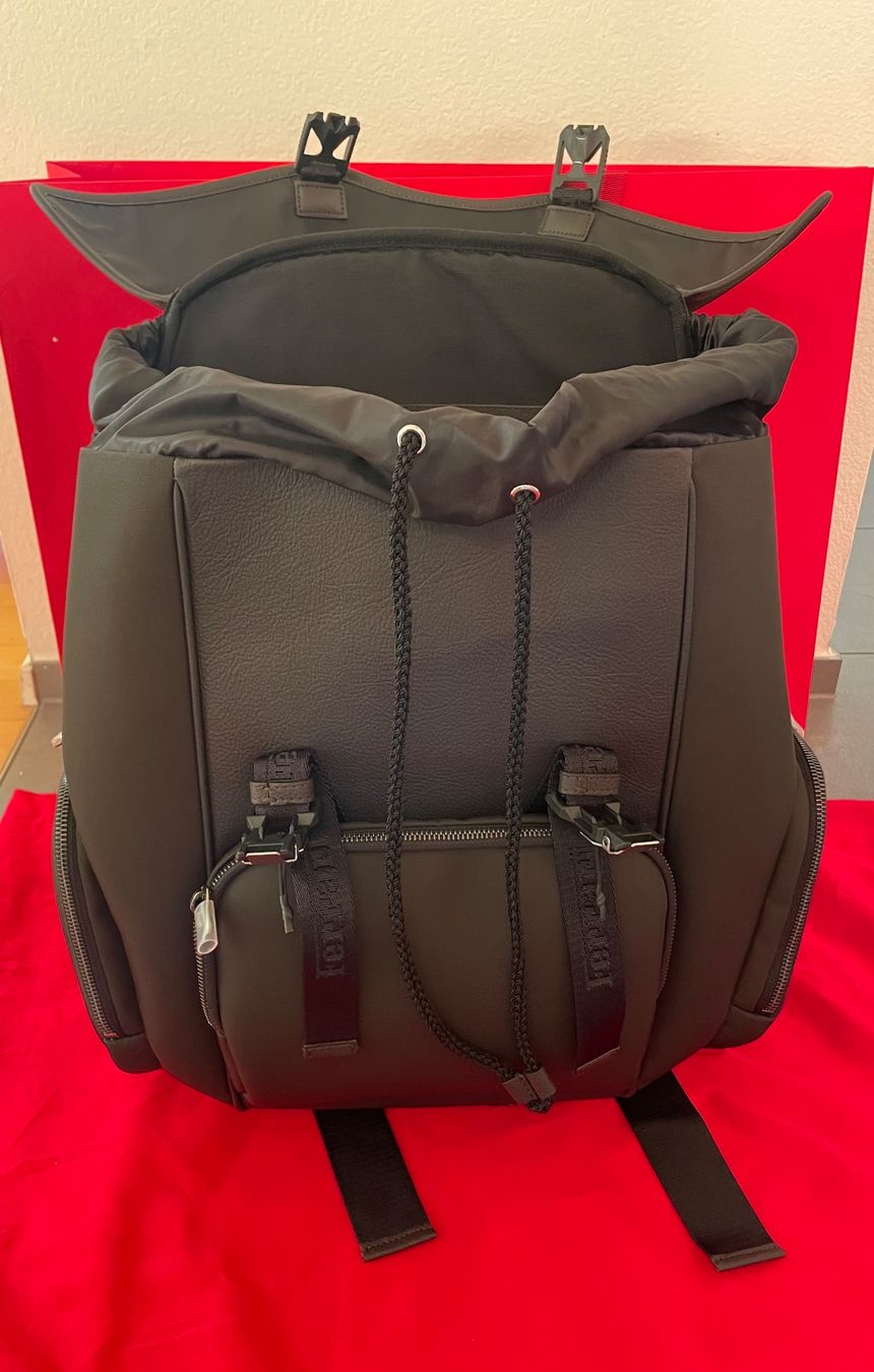 Zaini: F175 Ferrari Rucksack – Nuovo e nell'imballaggio originale da Winterthur venduto da Lili3435 6