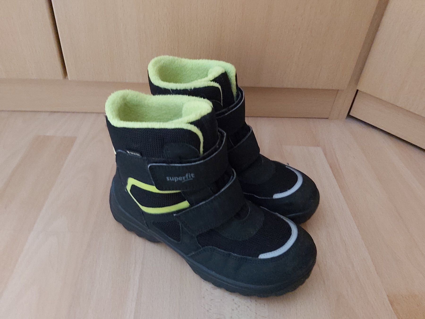 Superfit Scarpe per ragazzi: Superfit Winterstiefel aus 1. Hand, Grösse 34 – Usato da Zeiningen venduto da Efifi