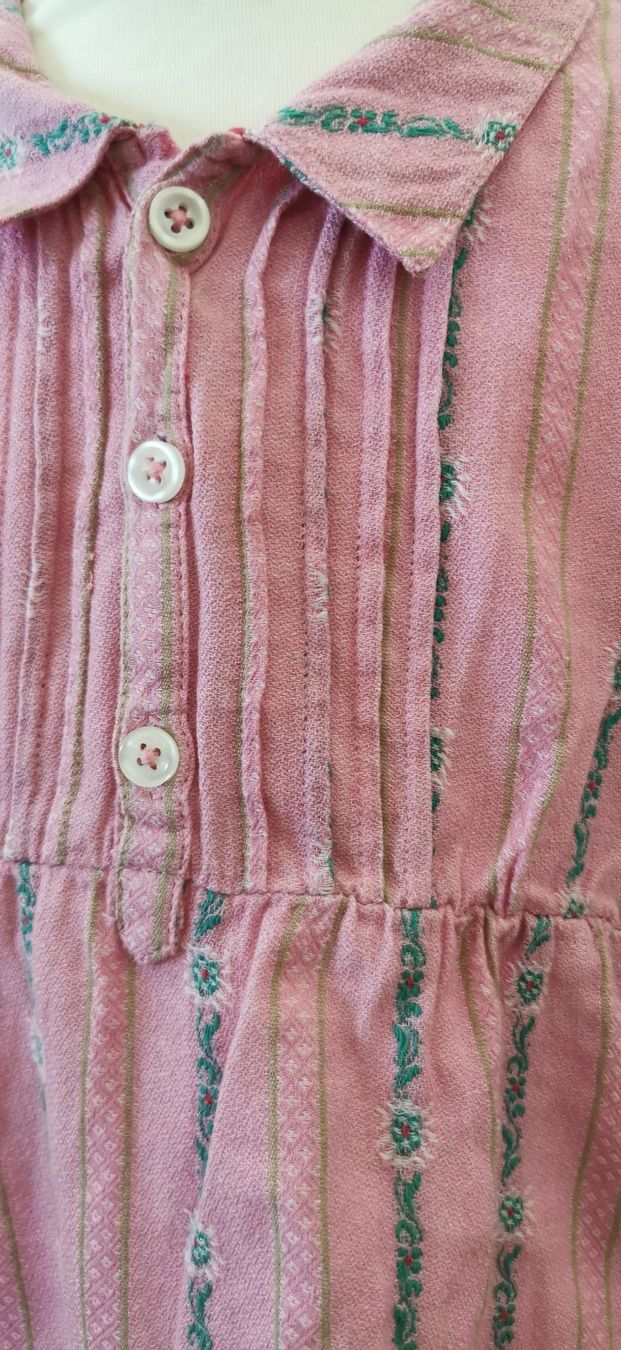 Camicette, T-shirt & Top: Mädchen Bluse Grösse 116 Edelweis Motiv – Usato da Langendorf venduto da Laedi6 1
