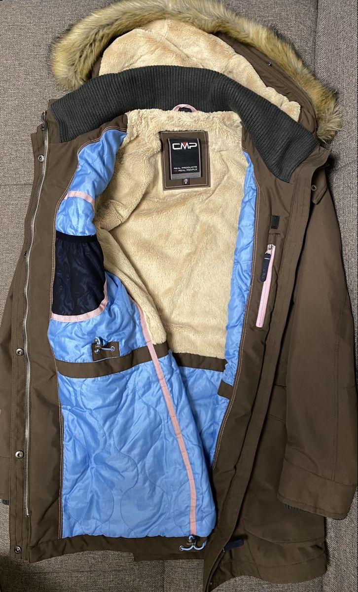 CMP Jacken: CMP Winterjacke, Gr. M, Farbe braun – Gebraucht aus Ehrendingen von Uxaxa 4