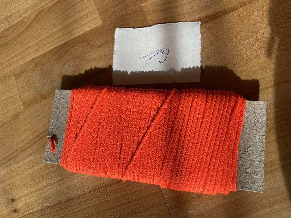 Corde: 19 Meter Neon Schnur 3mm – Nuovo (secondo la descrizione) da Rümlang venduto da euqinom16