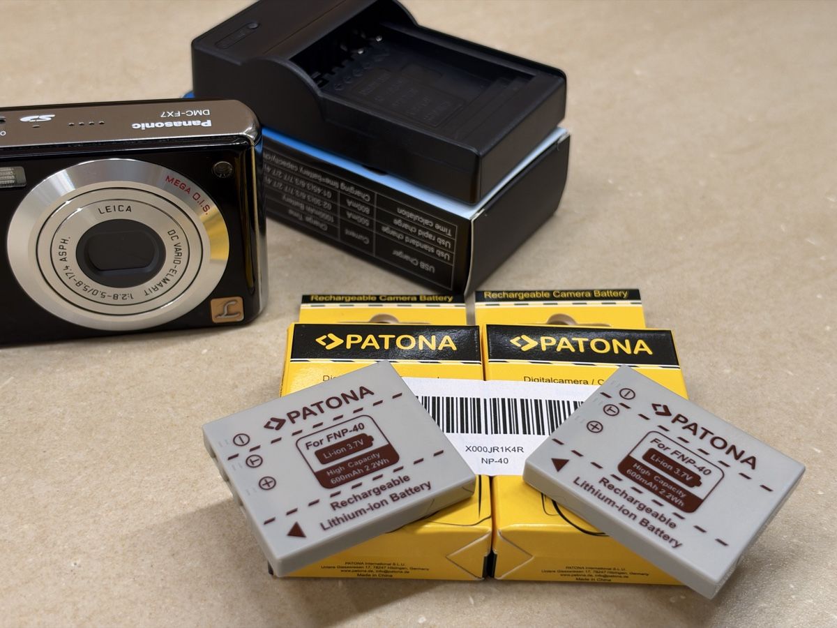 Panasonic Fotocamera: Panasonic Lumix Kompaktkamera – Usato da Siggenthal Station venduto da DynamicLight 5