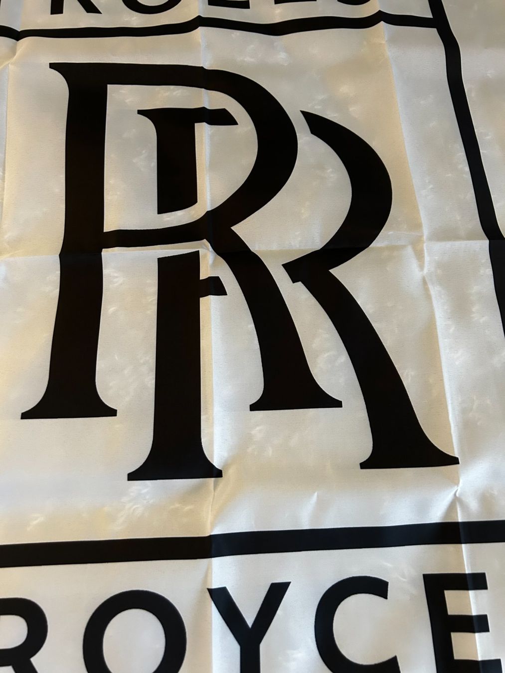 Fahnen: Rolls Royce Fahne Flag Phantom Cullinan Ghost Wraith Ghost – Neu und originalverpackt aus Dättlikon von easythings 3