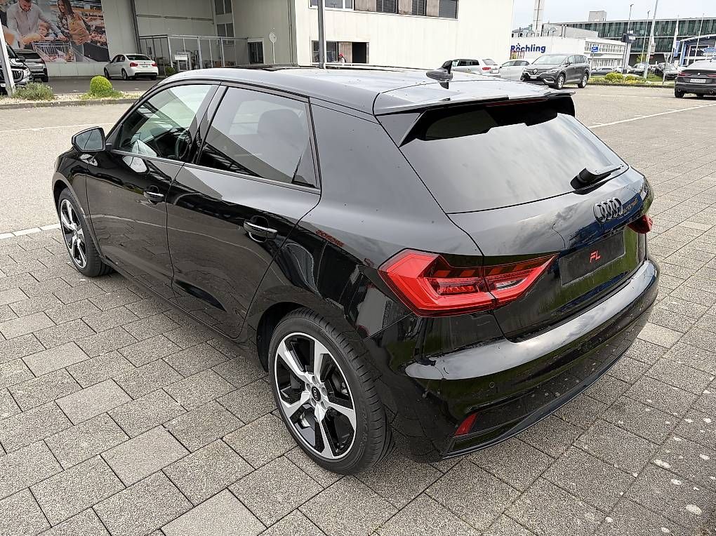 Automobili: A1 Sportback 8Fach bereift – Usato da Weinfelden venduto da Stwi8 4