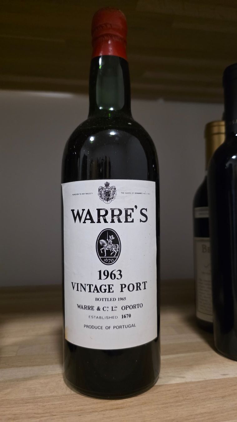 Wein: Warres Vintage Port 1963 - 75cl – Neu und originalverpackt aus Steinmaur von Mediascan