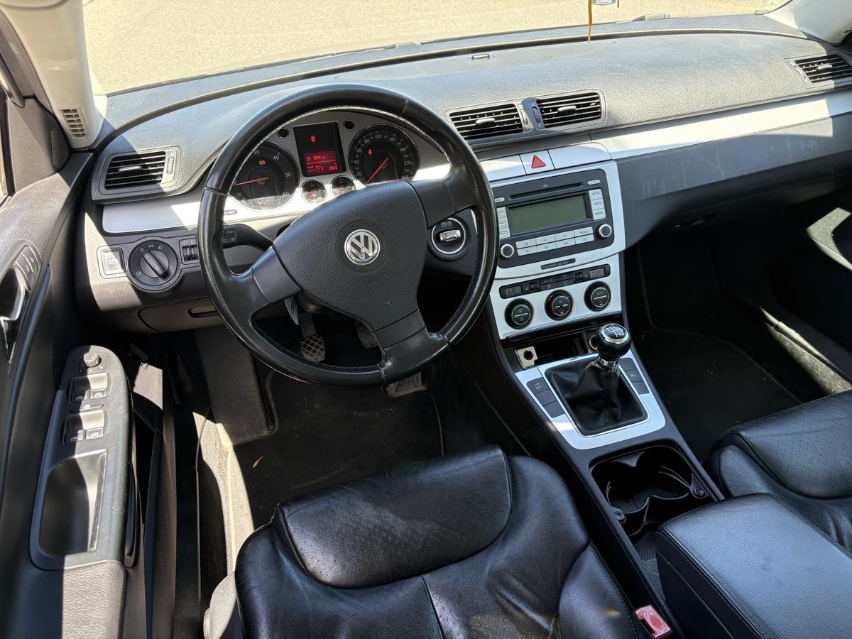 VW Automobili: VW Passat 2.0 TDI Limousine – Usato da Flamatt venduto da Kan_92 6