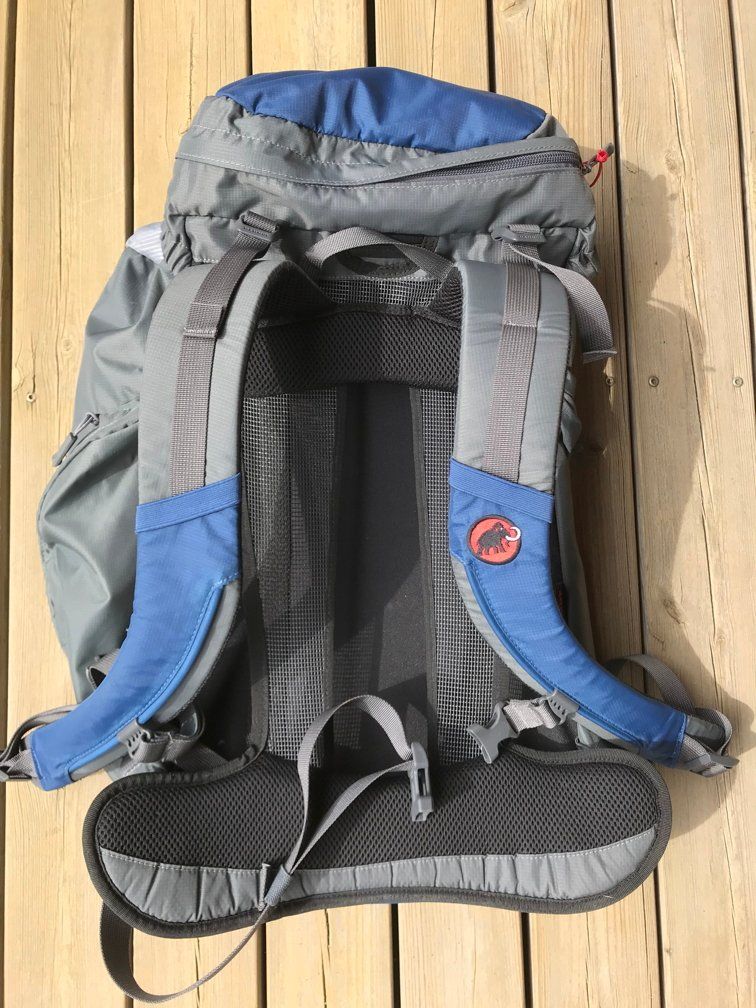 Mammut Zaini: Wanderrucksack Mammut 30L – Usato da Aeschi SO venduto da Habeas 1
