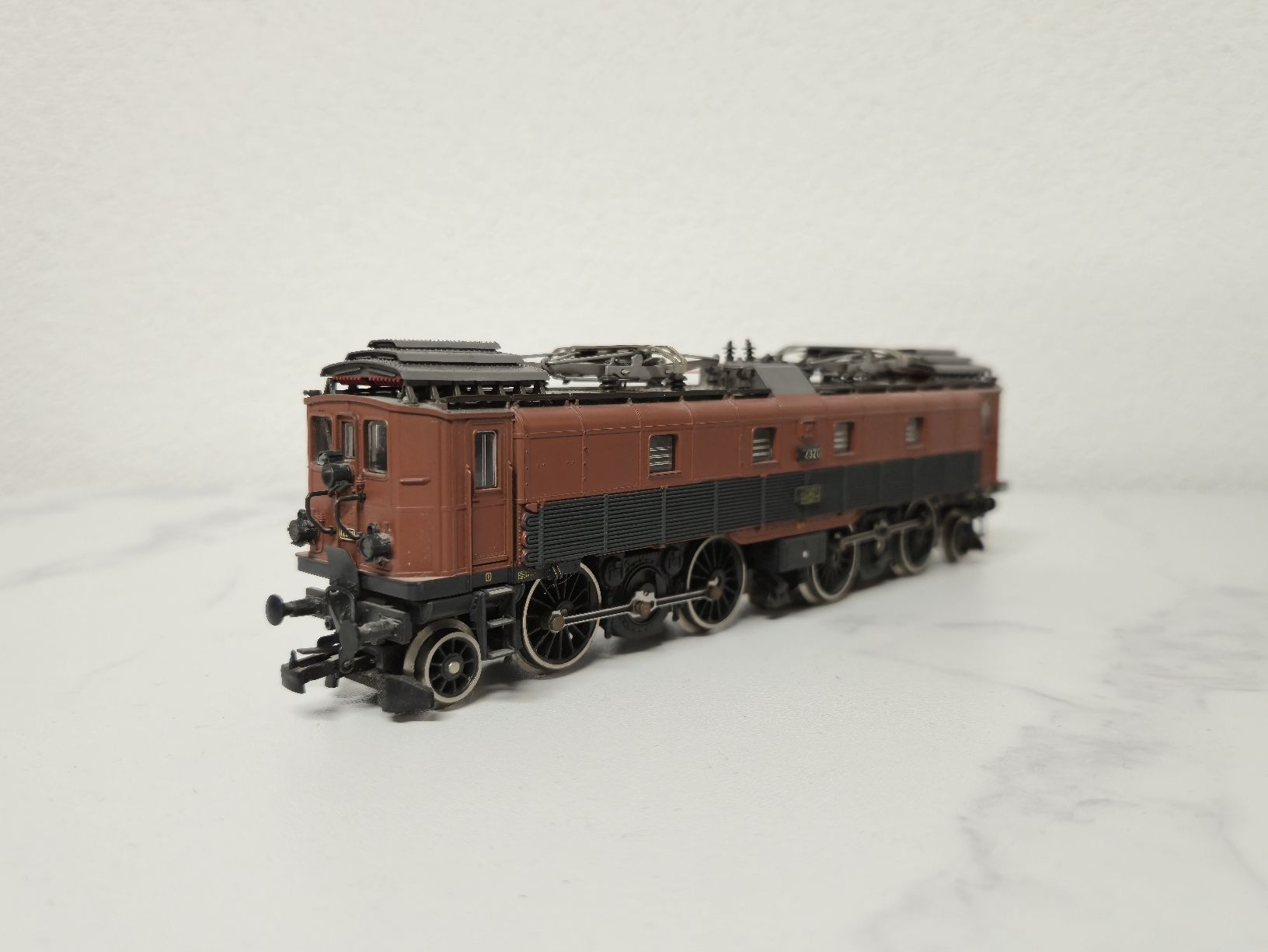 Roco Modellini di ferrovie: Roco AC SBB Be 4/6 - Defekt!  – Difettoso da Engwilen venduto da Urias_093