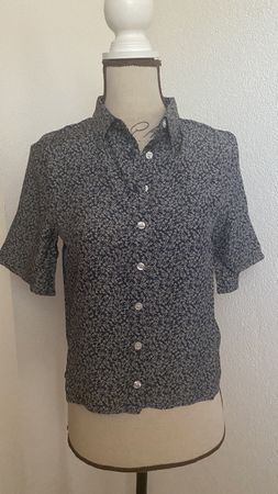 Chemisier taille 38 à motifs - look d'été garanti!