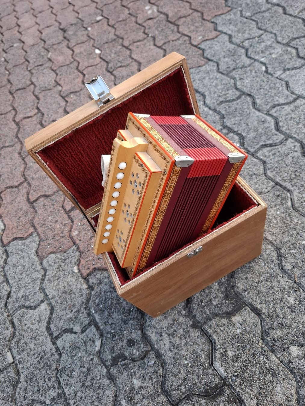 Musikinstrumente: langnauer orgeli. – Gebraucht aus Villeneuve von BibiVintage 3