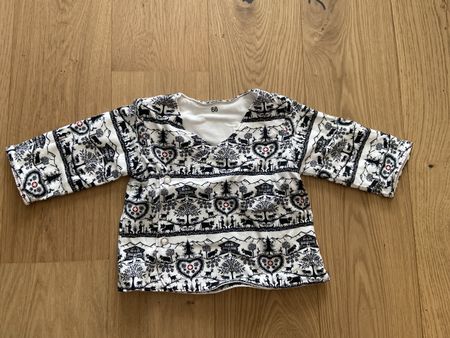 Baby Jäckli/Pullover im Toggenburgerstil, Grösse 68!