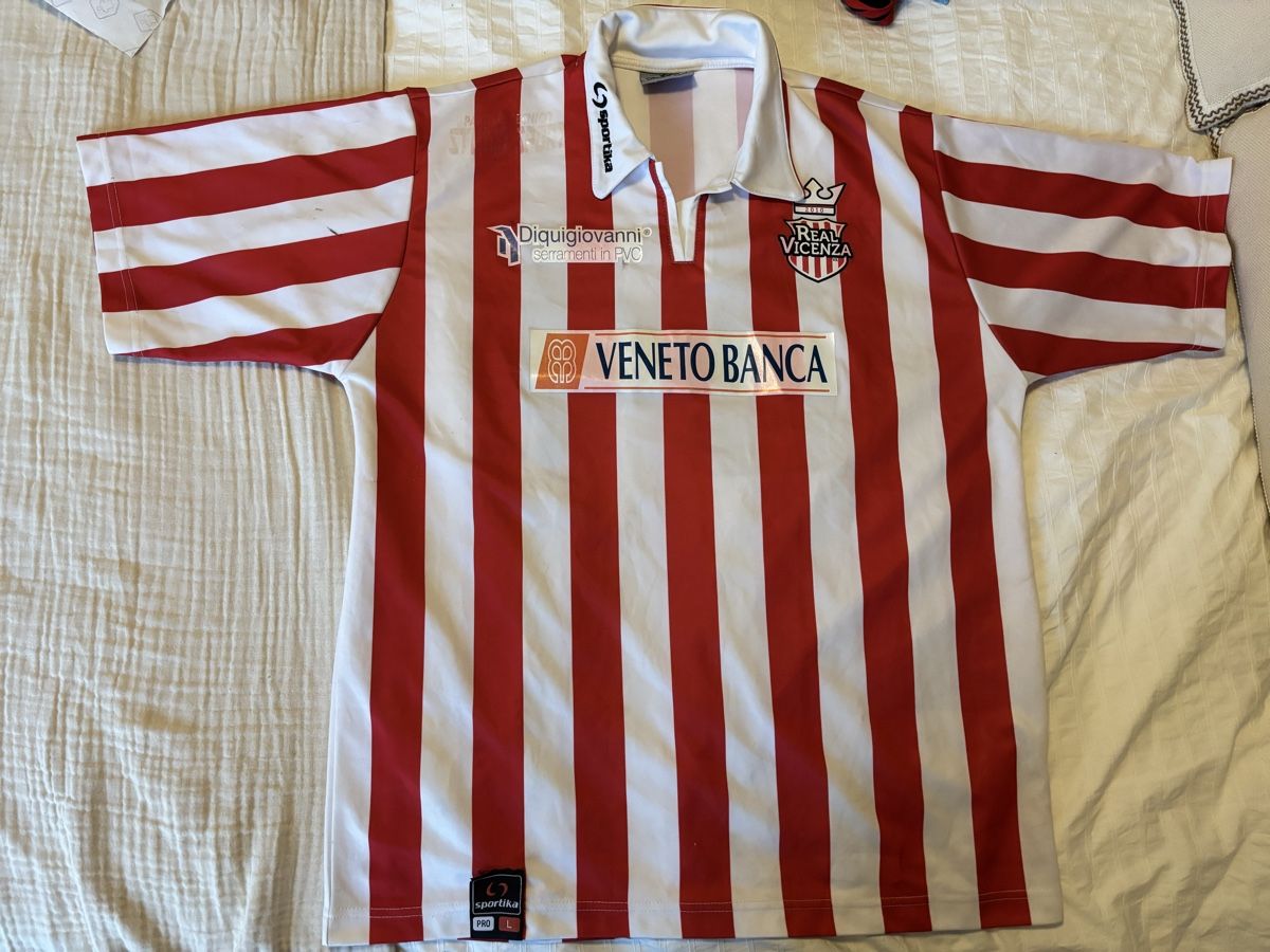 Canottiere & Pantaloni: Vicenza n24 maillot – Usato da Le Grand-Saconnex venduto da focamix