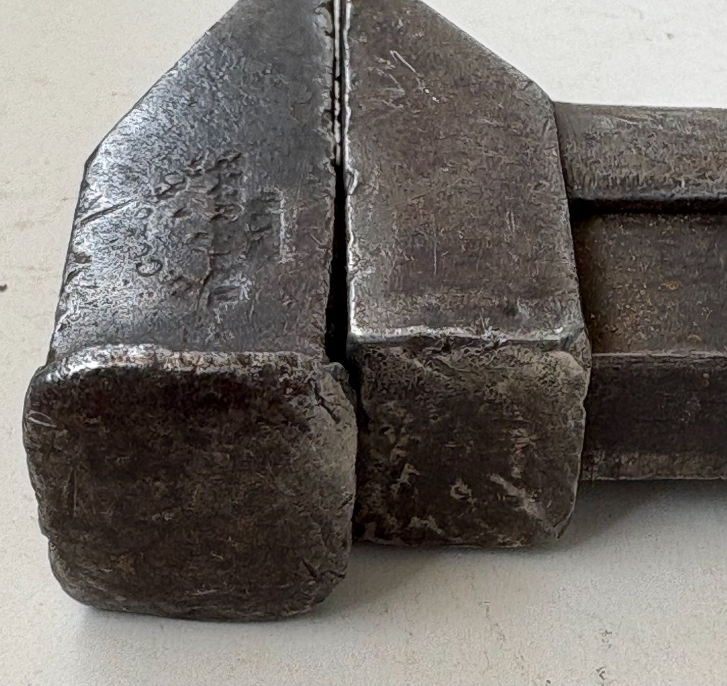 Tous les outils: ANTIKES WERKZEUG MIT PUNZE – D'occasion à Ostermundigen par wini63 4