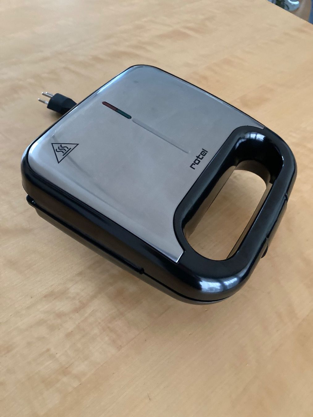 Rotel Elettrodomestici da cucina: Rotel Sandwichtoaster – Usato da Boudry venduto da Igiam 1