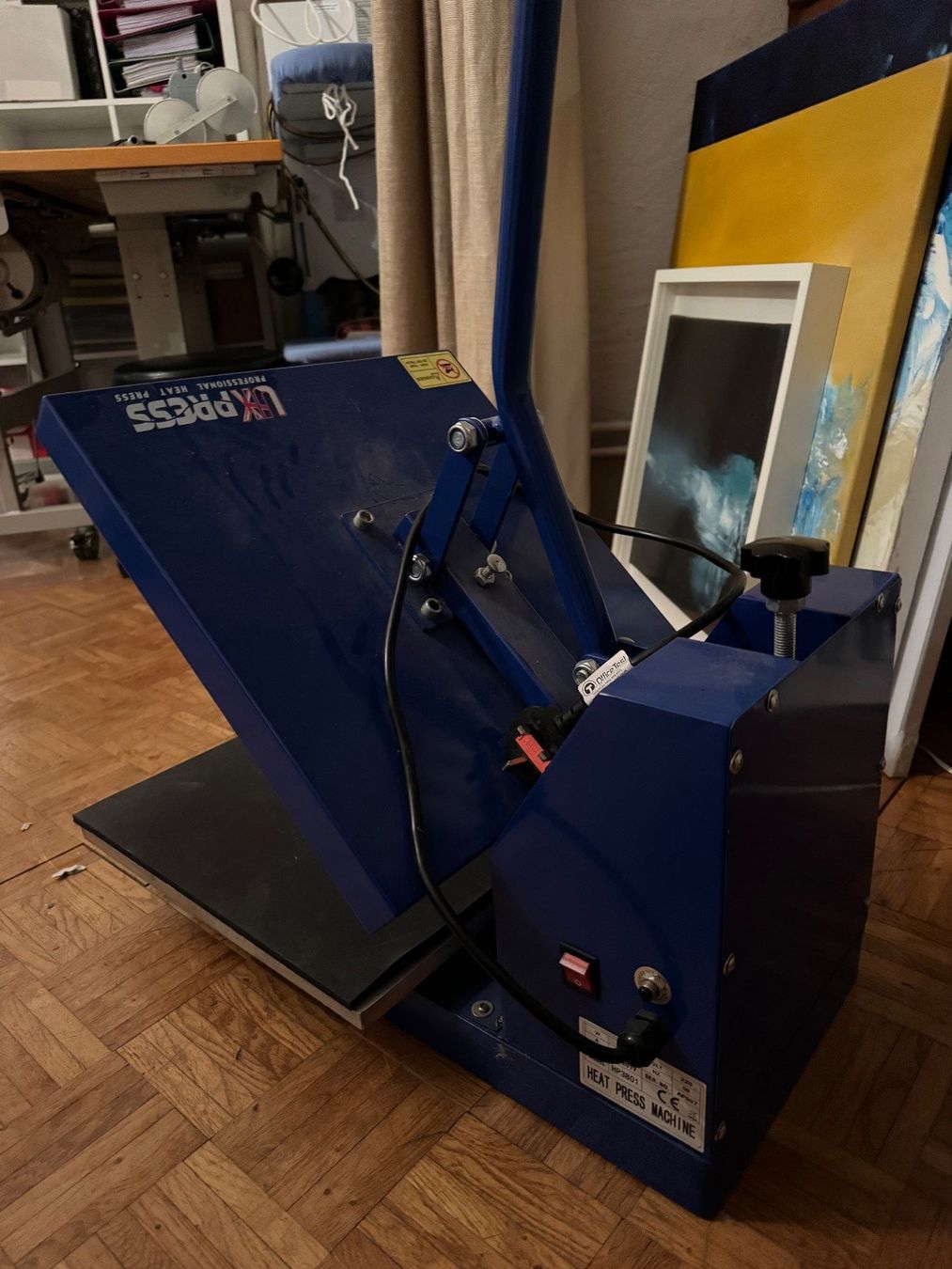 Toutes les machines: Presse à chaud – D'occasion à Perroy par lul_68fh 3
