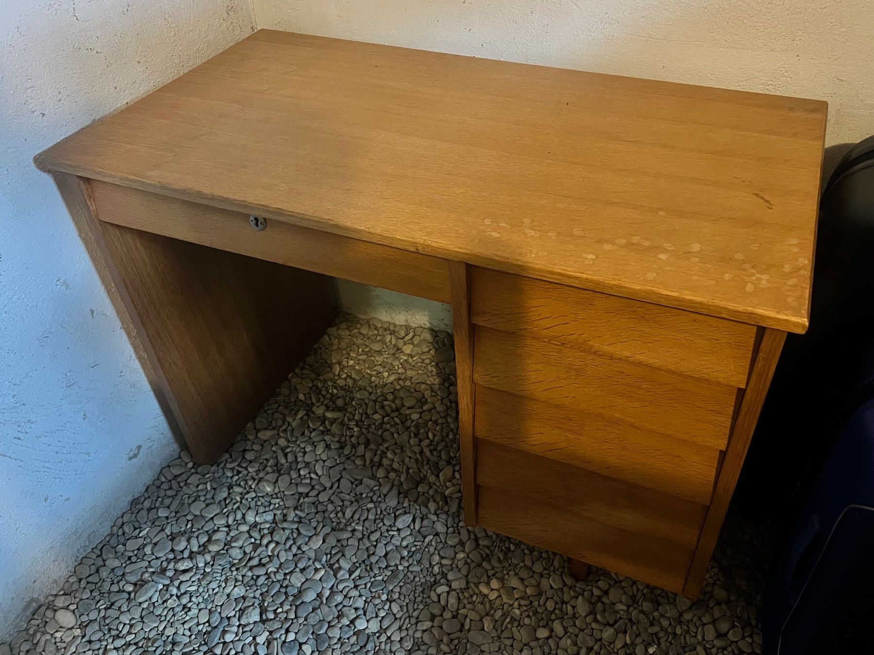 Schreibtische: Vintage Pult – Gebraucht aus Wettingen von Natalinshka 1