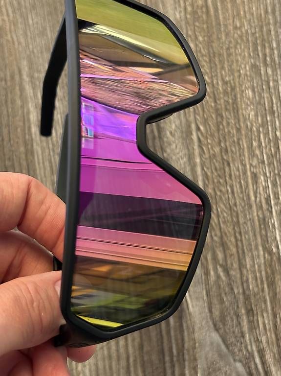 Lunettes & Verres: React rev ruby black – D'occasion à Hausen AG par Blade60 1