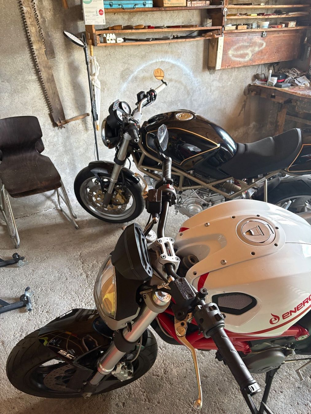 Strada: Ducati 900 Vergaser + Ducati 696 – Usato da Sünikon venduto da R.K.E. 4