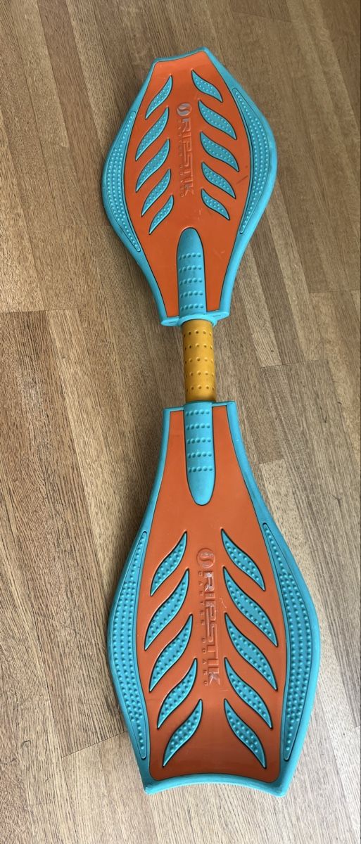 Skateboards: RipStik Caster Board, Turquoise/Orange – Usato da Zollikon venduto da Mollyp