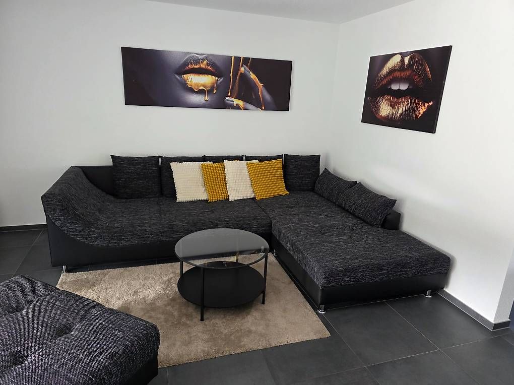 Sofas: Sofa mit Hocker – Gebraucht aus Münchwilen AG von simon1291 1