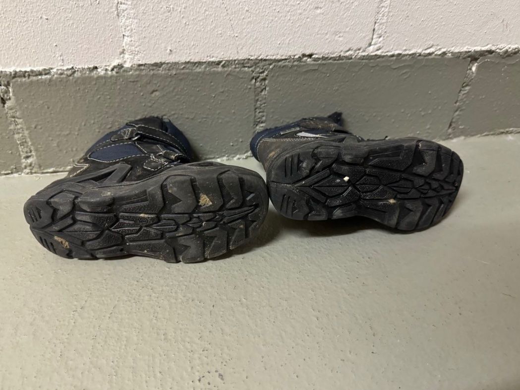 Scarpe per ragazzi: Kinder Winter Schuhe Grösse 29 – Usato da Zürich venduto da zd_1965 6