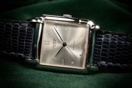 Universal Geneve - Automatic Ref.20202 Cioccolatone Uhr