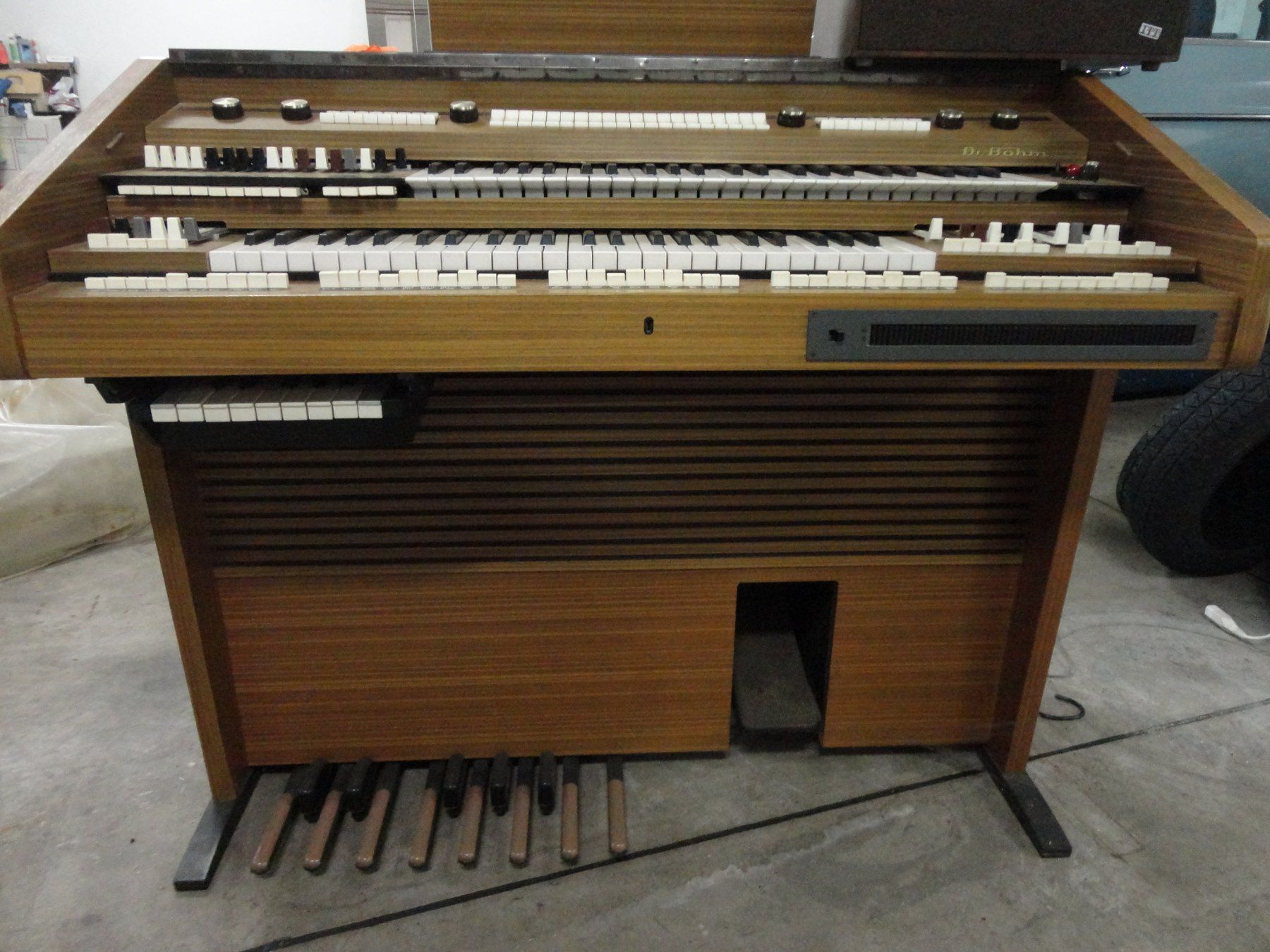 Strumenti musicali: Dr. Böhm Elektronische Orgel – Usato da Moosleerau venduto da CCars_Autohandel 3