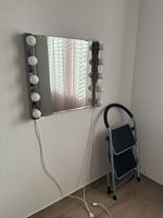 Schminkspiegel mit Lichter