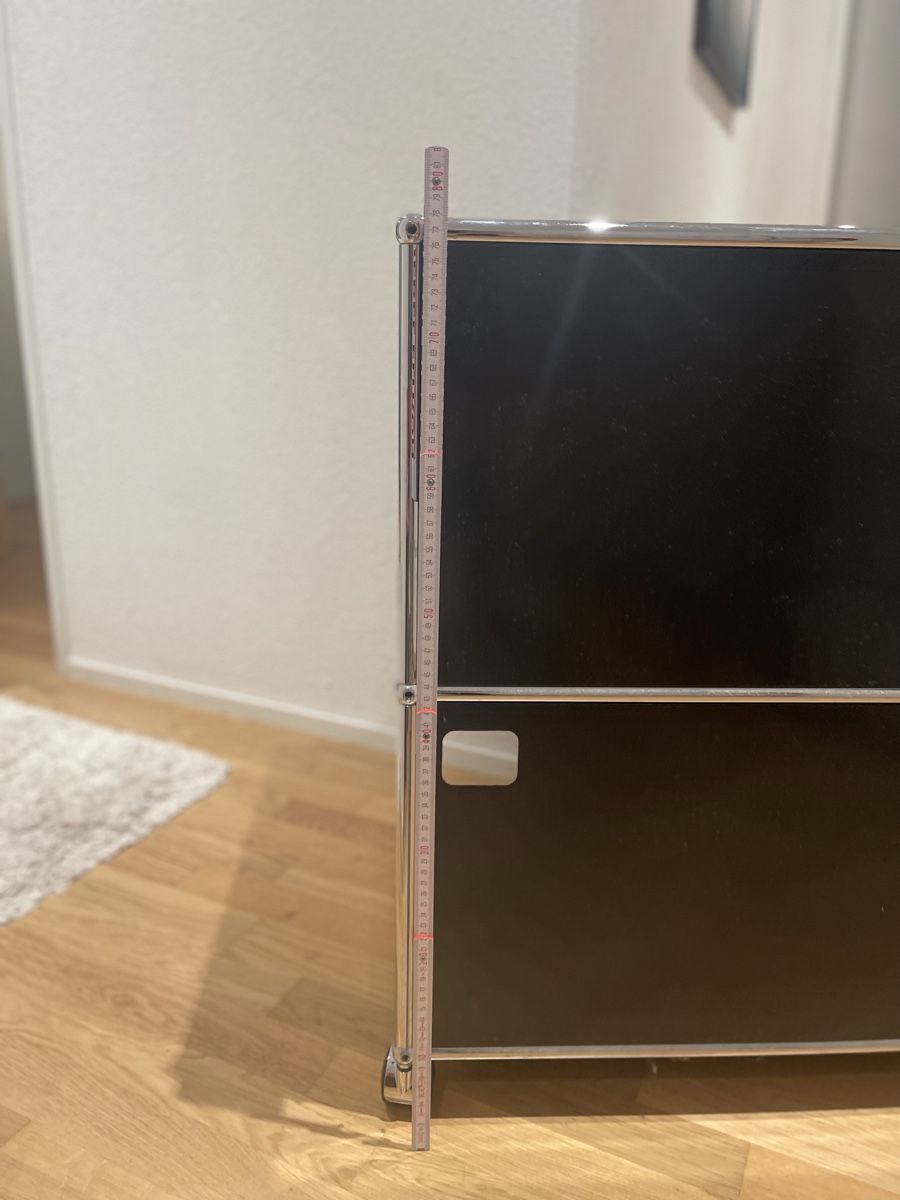 USM Banconi: USM Sideboard Büro  – Nuovo (secondo la descrizione) da Schachen LU venduto da reto.ponti 7