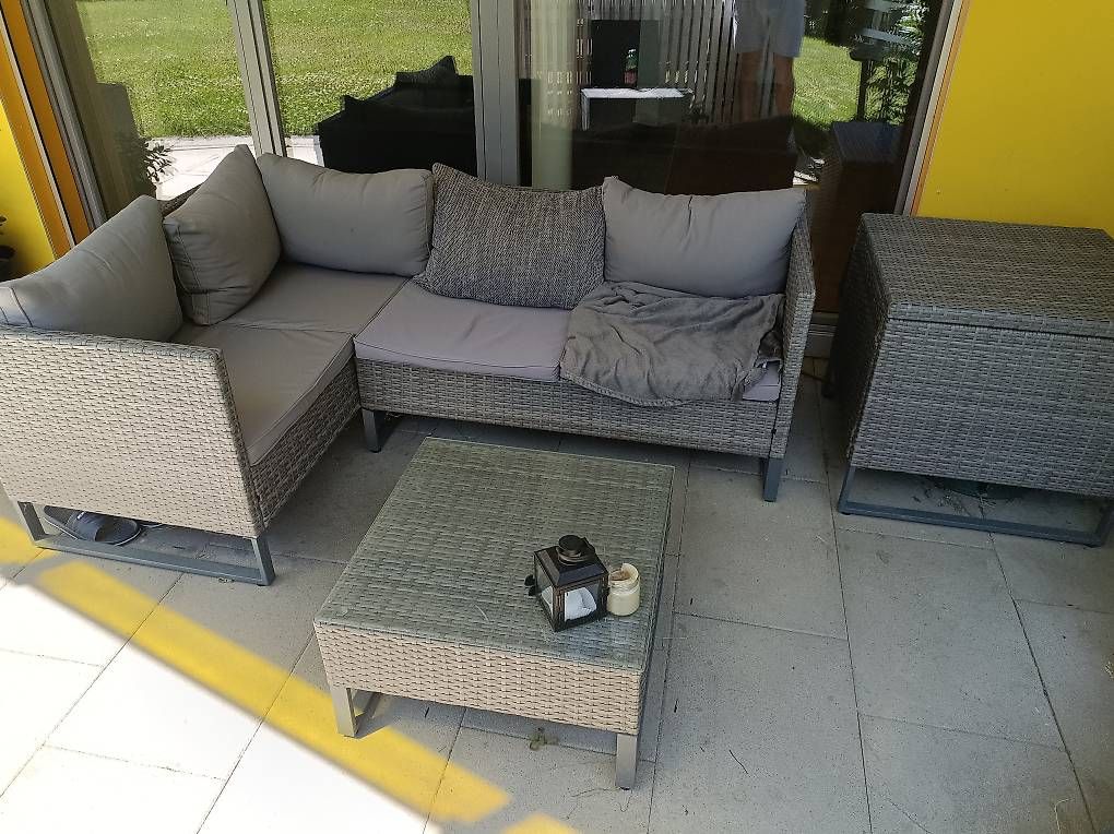 Sofas: Gartenlounge – Gebraucht aus Widnau von stch79