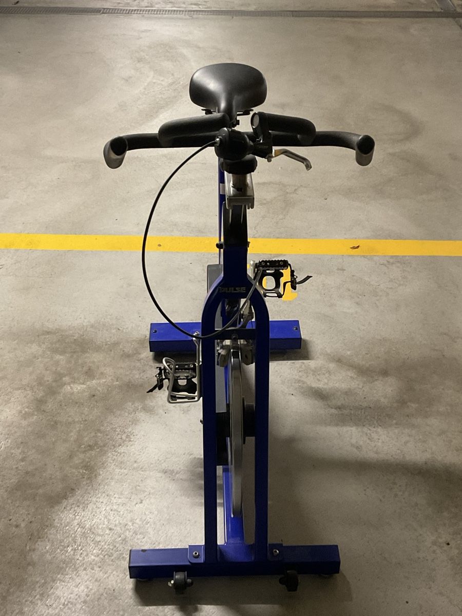 Hometrainer: Pulse Group Cycle Spin Bike Heimtrainer – Usato da Uitikon Waldegg venduto da Ste5 1